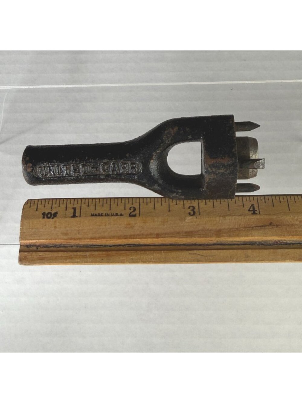 Vintage United Carr Common Sense Fastener Tool #450 Hand Punch
